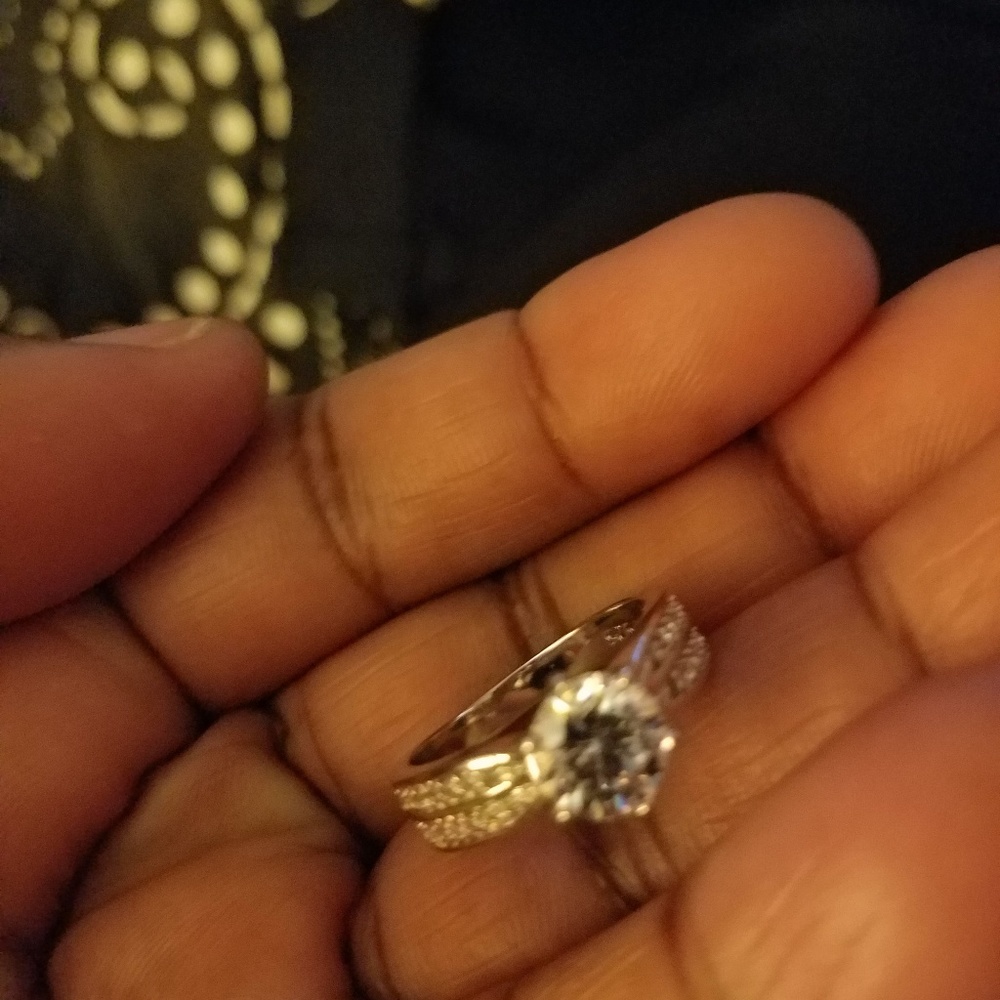 Ring - Picture 6 of 6